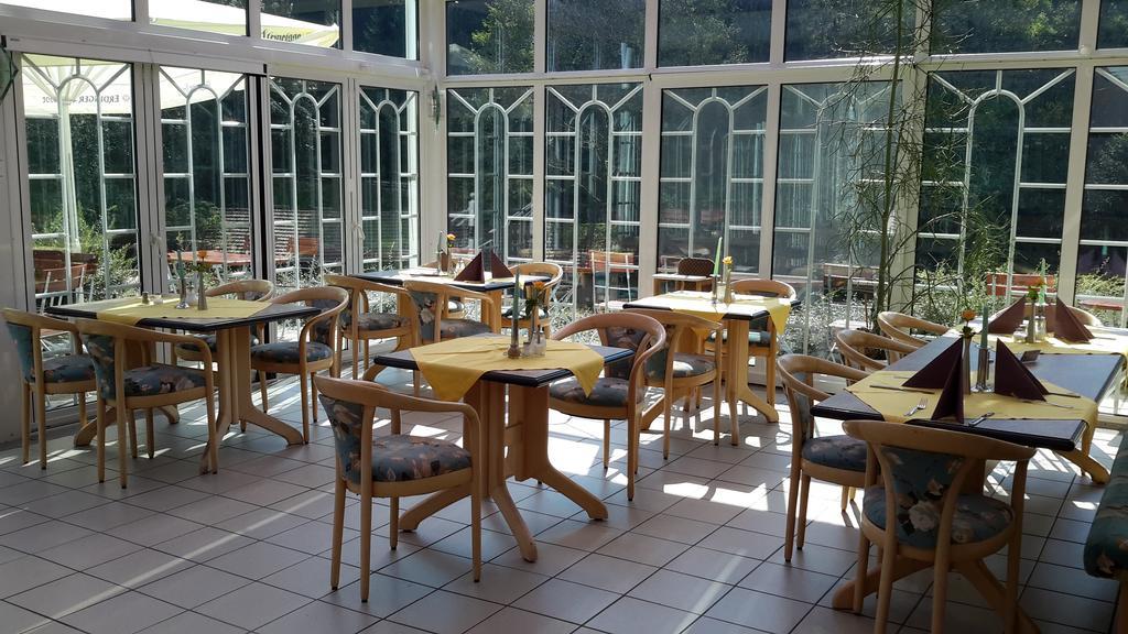 Landgasthof Zum Hirschenstein, Pension Garni ザンクト・エングルマール エクステリア 写真