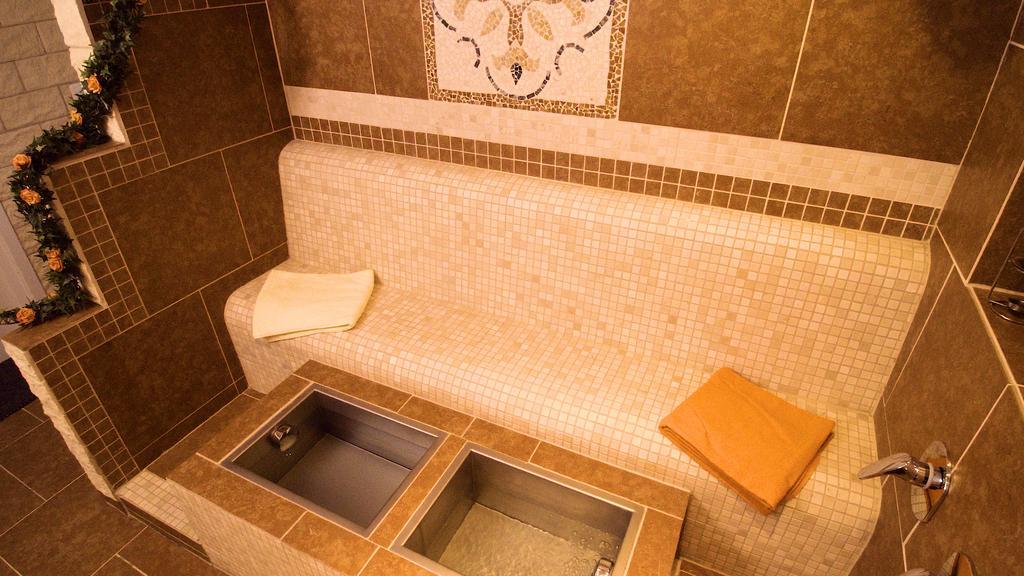 Landgasthof Zum Hirschenstein, Pension Garni ザンクト・エングルマール エクステリア 写真